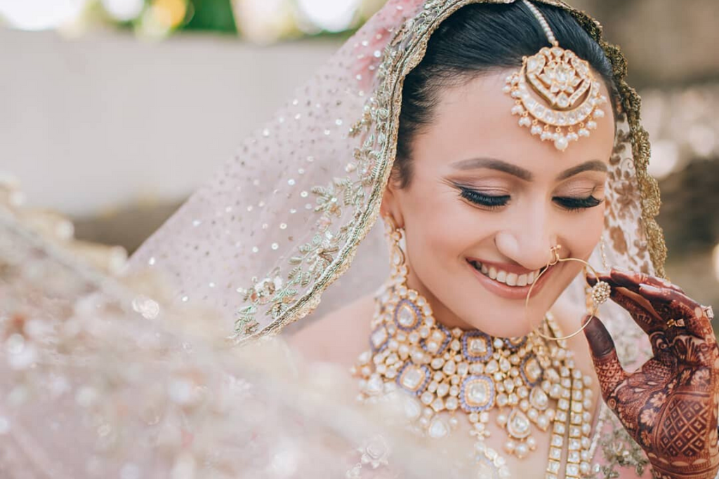 Get Your Teeth Wedding Ready - Whitening Tips & Medical Procedure Recommendations